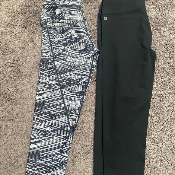 Fabletics Medium Lot - Picture 4 of 11